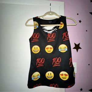Rue21 Emoji Top